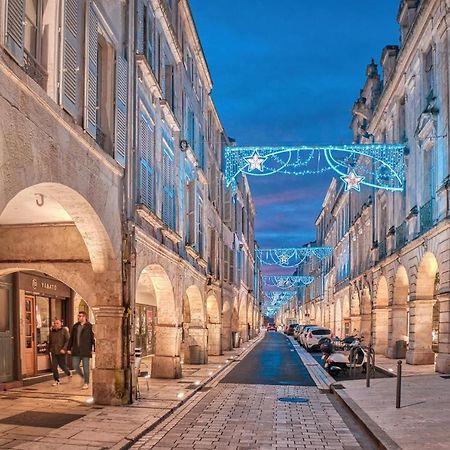 Appartement T3 Tout Confort En Duplex A 20Mn A Pied Du Centre-Ville Avec Tv Et Wifi La Rochelle  Exteriör bild