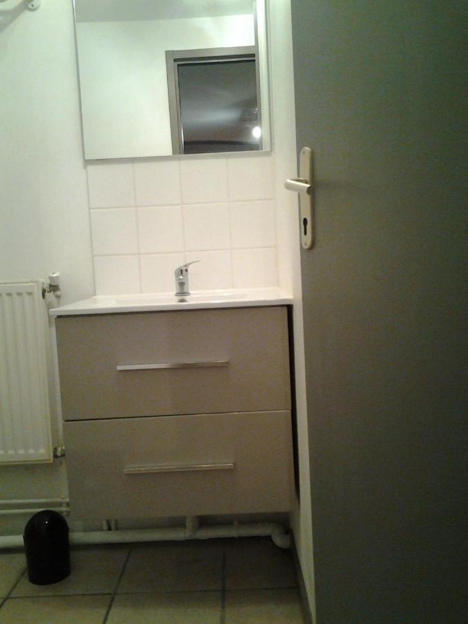 Appartement T3 Tout Confort En Duplex A 20Mn A Pied Du Centre-Ville Avec Tv Et Wifi La Rochelle  Exteriör bild