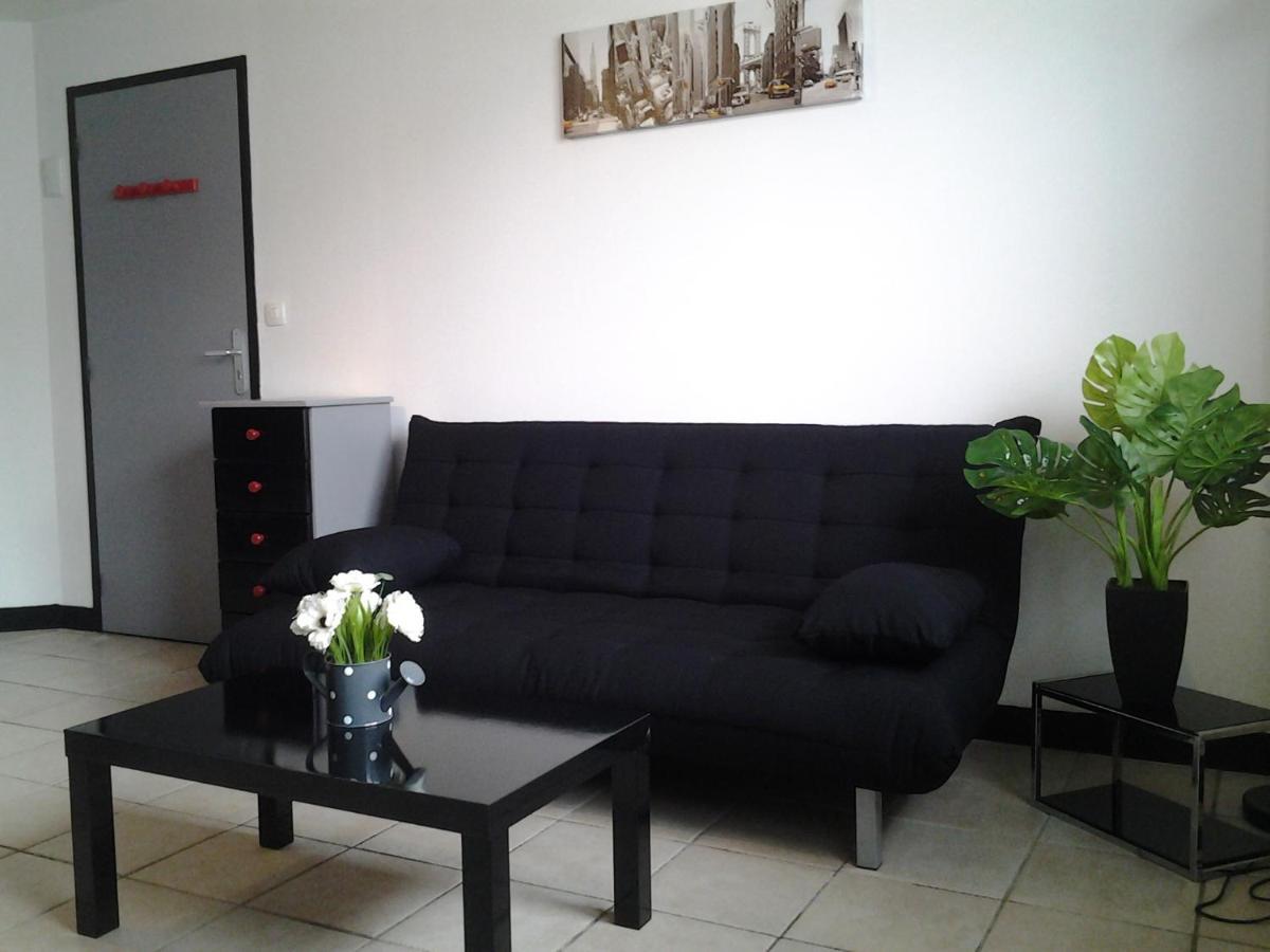 Appartement T3 Tout Confort En Duplex A 20Mn A Pied Du Centre-Ville Avec Tv Et Wifi La Rochelle  Exteriör bild