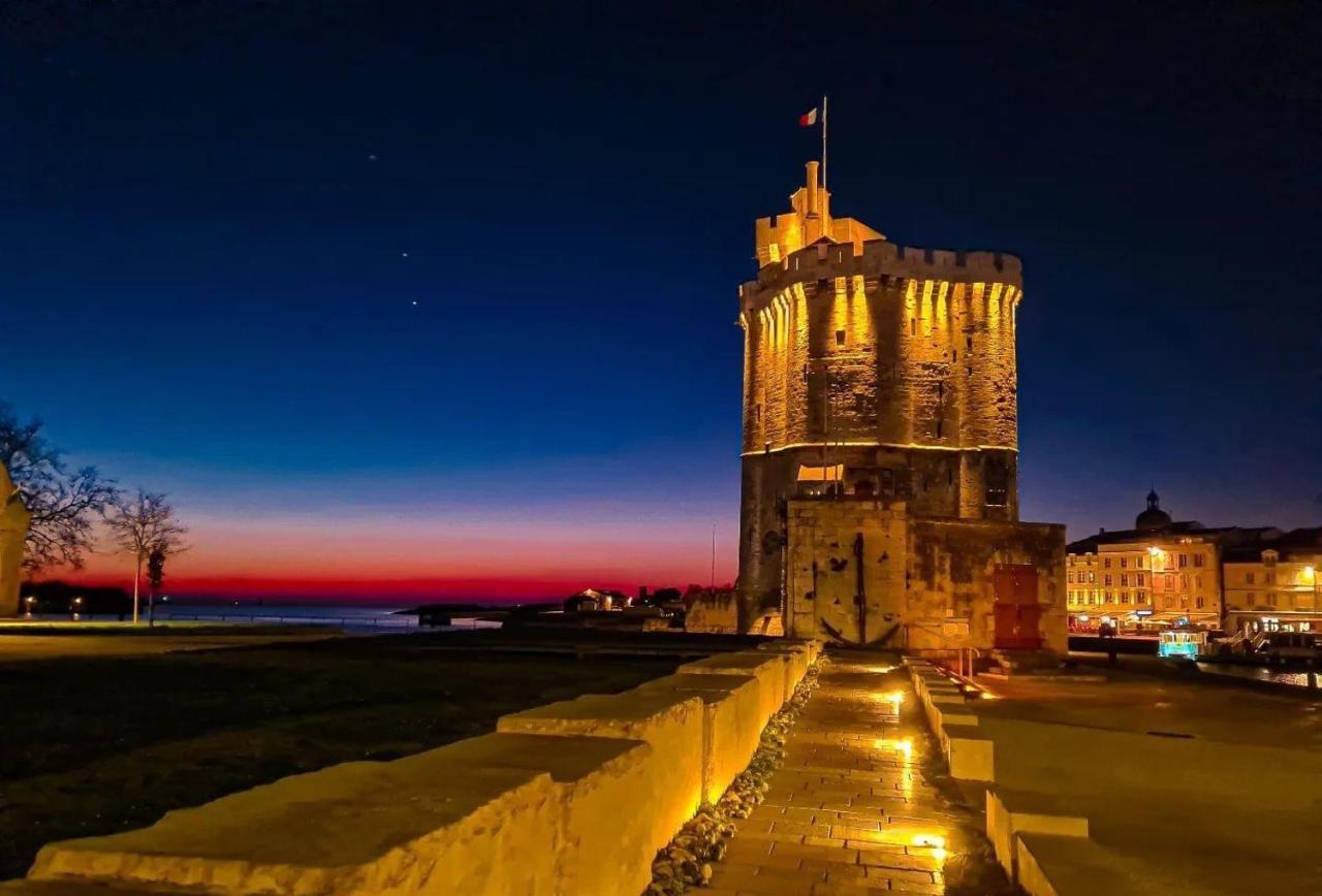 Appartement T3 Tout Confort En Duplex A 20Mn A Pied Du Centre-Ville Avec Tv Et Wifi La Rochelle  Exteriör bild